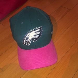 A eagles hat
